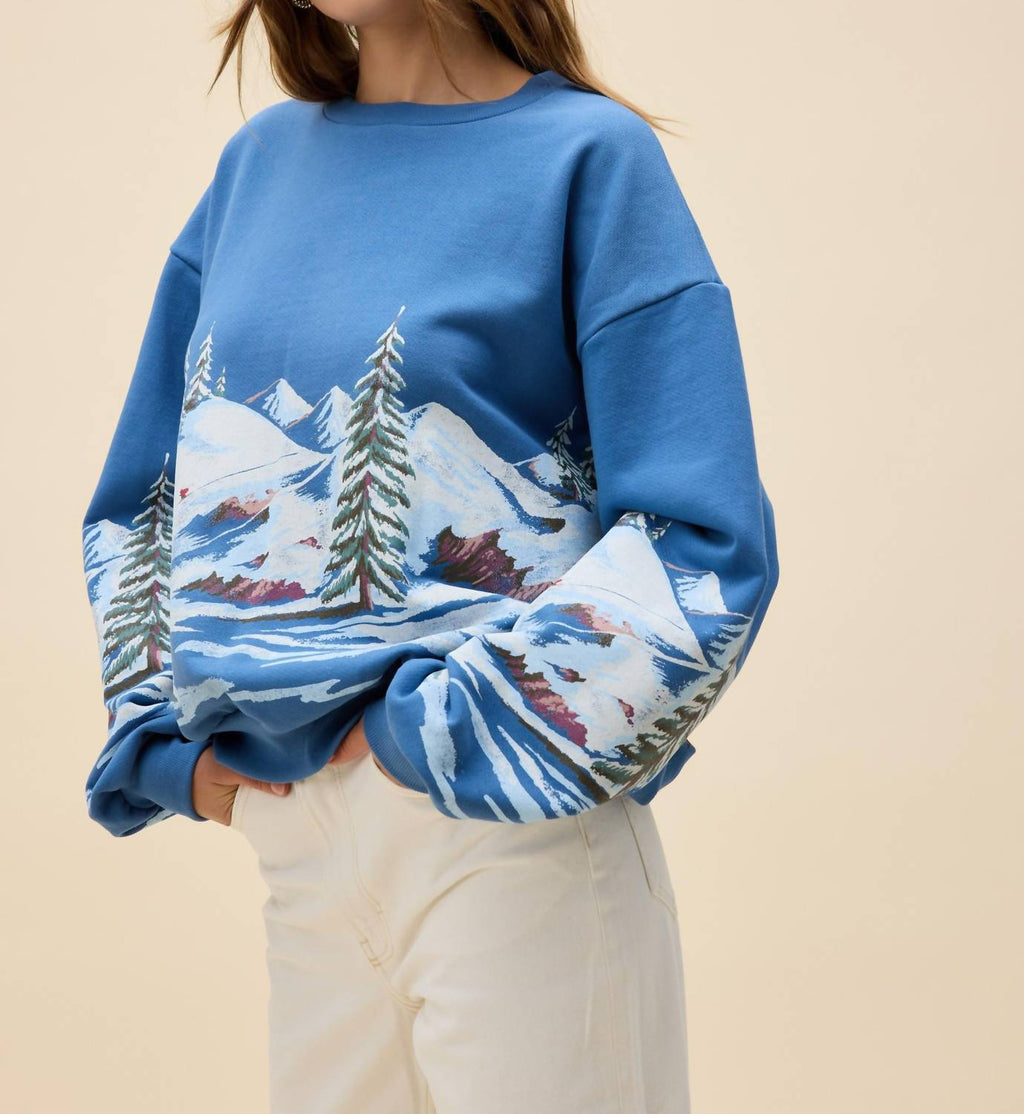 Daydreamer - Alpine Ski Scene Oversized Crew Sweatshirt