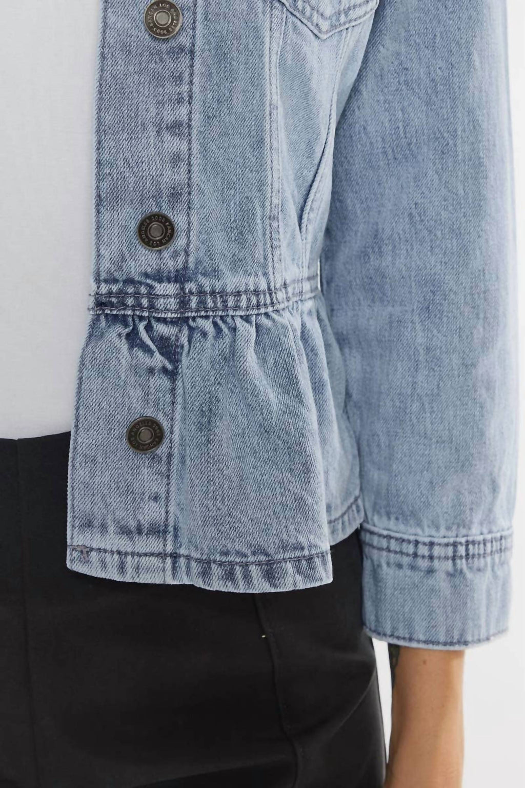 Kancan - Classic Fit Peplum Denim Jacket