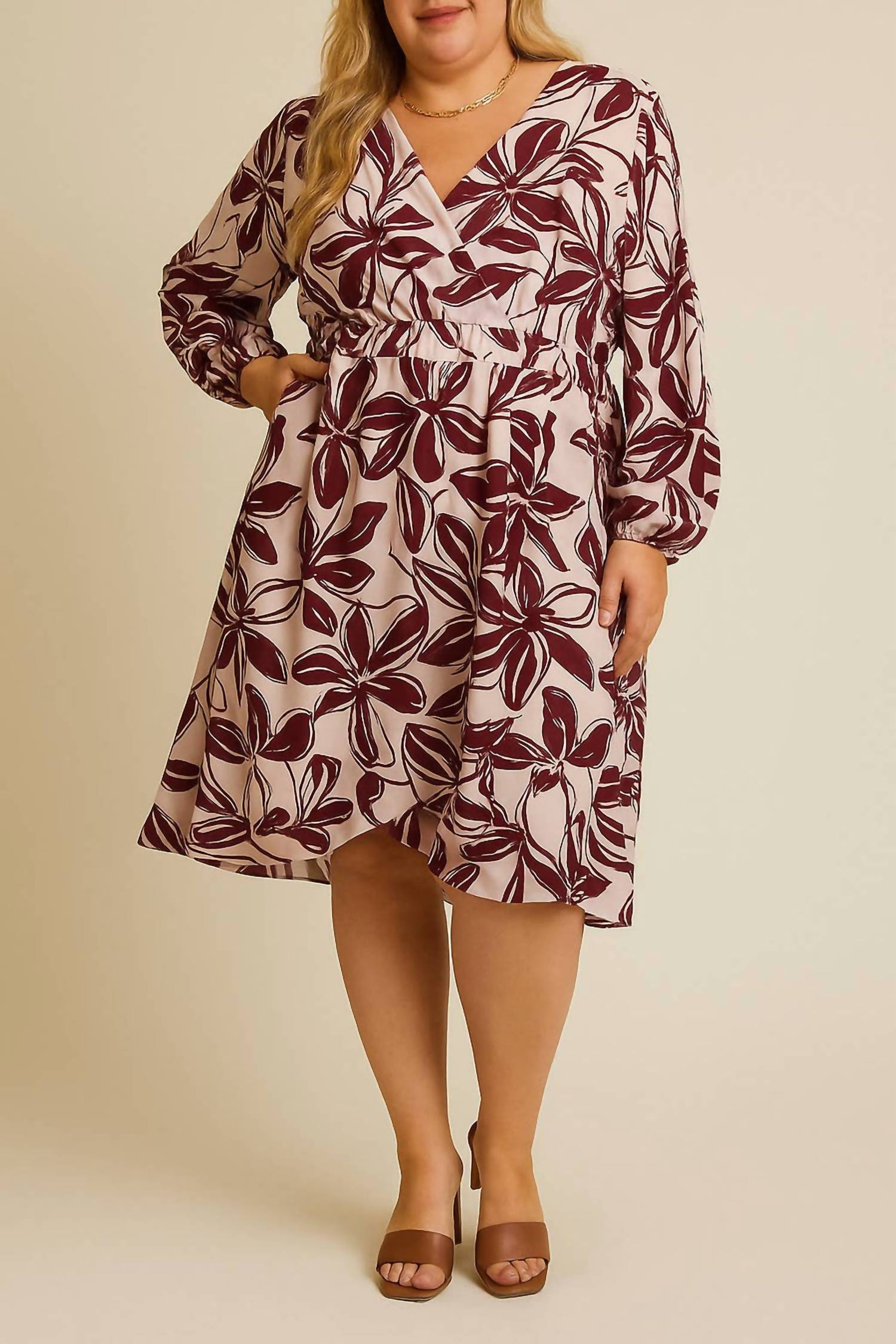 Faire - Paint The Town Mini Dress - Plus