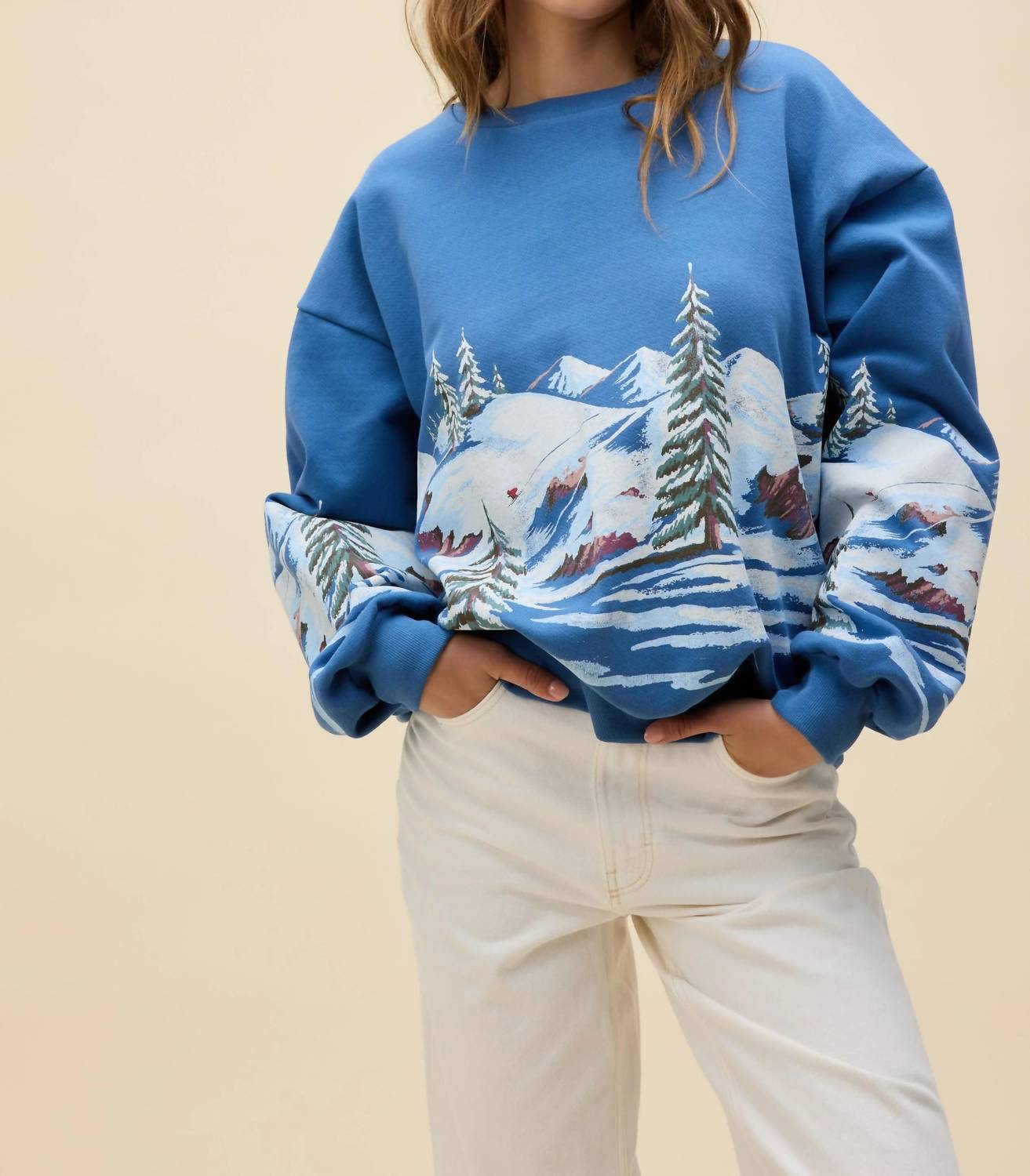 Daydreamer - Alpine Ski Scene Oversized Crew Sweatshirt